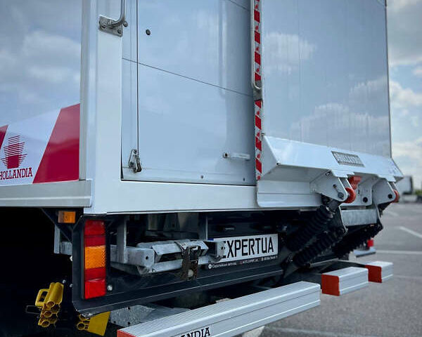 Белый Мерседес Sprinter, объемом двигателя 2.2 л и пробегом 239 тыс. км за 32900 $, фото 11 на Automoto.ua