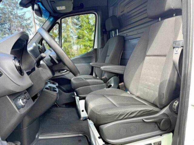 Білий Мерседес Sprinter, об'ємом двигуна 3 л та пробігом 120 тис. км за 13500 $, фото 12 на Automoto.ua