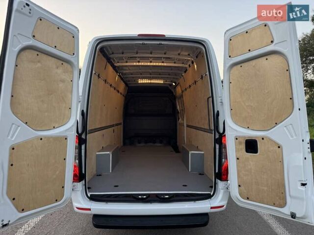 Белый Мерседес Sprinter, объемом двигателя 2.14 л и пробегом 261 тыс. км за 25800 $, фото 49 на Automoto.ua