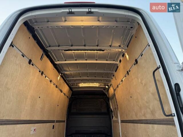 Белый Мерседес Sprinter, объемом двигателя 2.14 л и пробегом 261 тыс. км за 25800 $, фото 53 на Automoto.ua