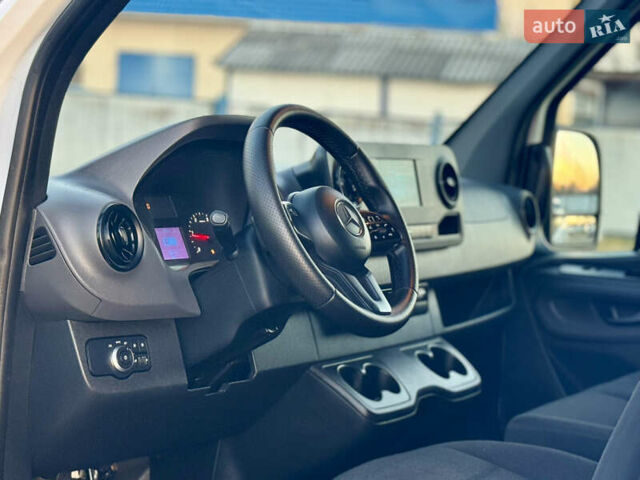 Белый Мерседес Sprinter, объемом двигателя 2.14 л и пробегом 240 тыс. км за 27900 $, фото 22 на Automoto.ua