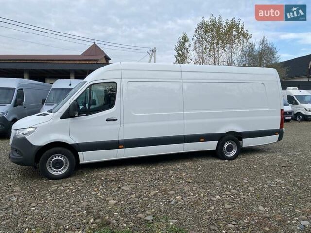 Белый Мерседес Sprinter, объемом двигателя 2.2 л и пробегом 256 тыс. км за 24500 $, фото 7 на Automoto.ua