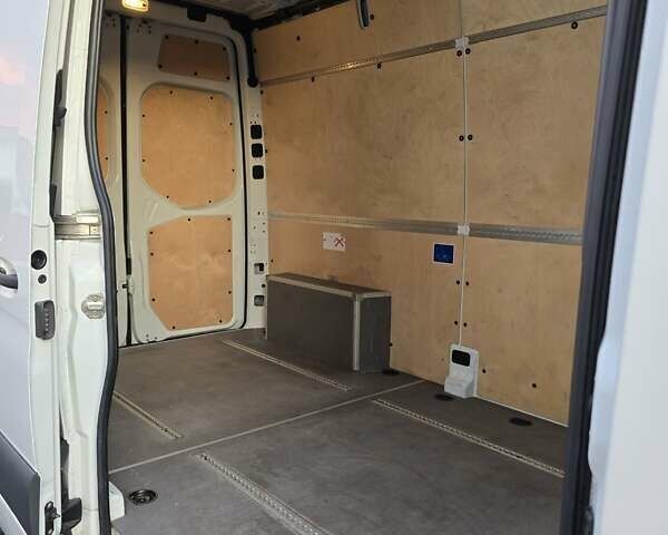Білий Мерседес Sprinter, об'ємом двигуна 2.14 л та пробігом 131 тис. км за 21422 $, фото 61 на Automoto.ua