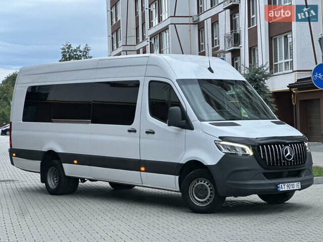 Белый Мерседес Sprinter, объемом двигателя 2.99 л и пробегом 250 тыс. км за 65000 $, фото 8 на Automoto.ua
