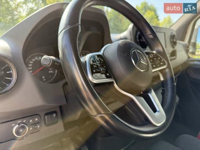 Білий Мерседес Sprinter, об'ємом двигуна 2.1 л та пробігом 186 тис. км за 32000 $, фото 40 на Automoto.ua