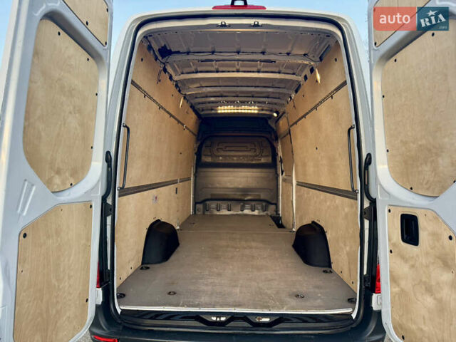 Белый Мерседес Sprinter, объемом двигателя 2.14 л и пробегом 240 тыс. км за 27900 $, фото 34 на Automoto.ua