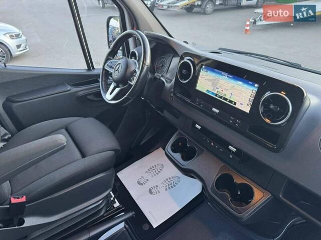 Белый Мерседес Sprinter, объемом двигателя 2.2 л и пробегом 180 тыс. км за 27900 $, фото 49 на Automoto.ua
