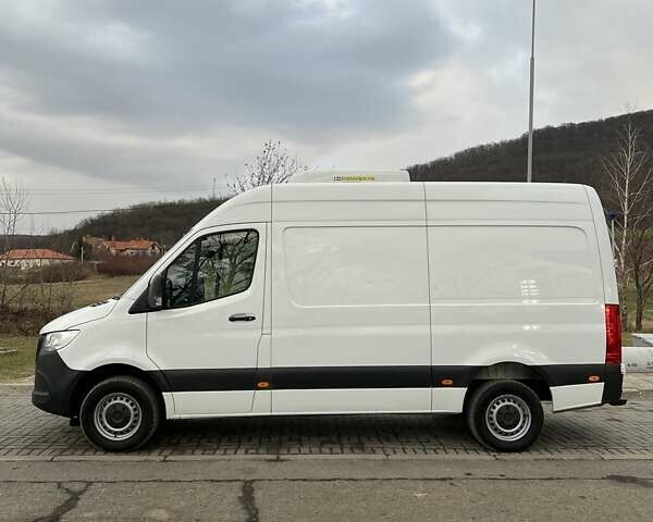 Білий Мерседес Sprinter, об'ємом двигуна 2.2 л та пробігом 235 тис. км за 29000 $, фото 3 на Automoto.ua