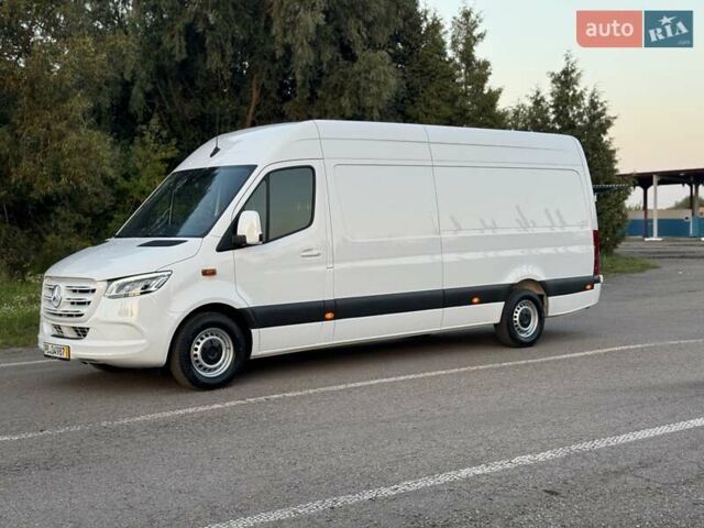 Белый Мерседес Sprinter, объемом двигателя 2.14 л и пробегом 261 тыс. км за 25800 $, фото 5 на Automoto.ua