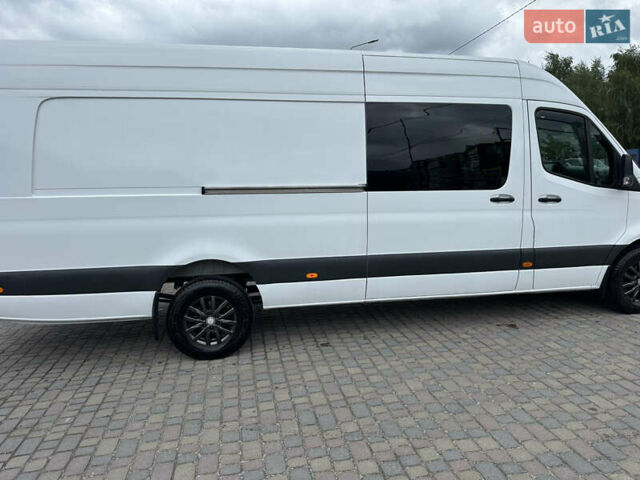Белый Мерседес Sprinter, объемом двигателя 2.14 л и пробегом 560 тыс. км за 36500 $, фото 7 на Automoto.ua