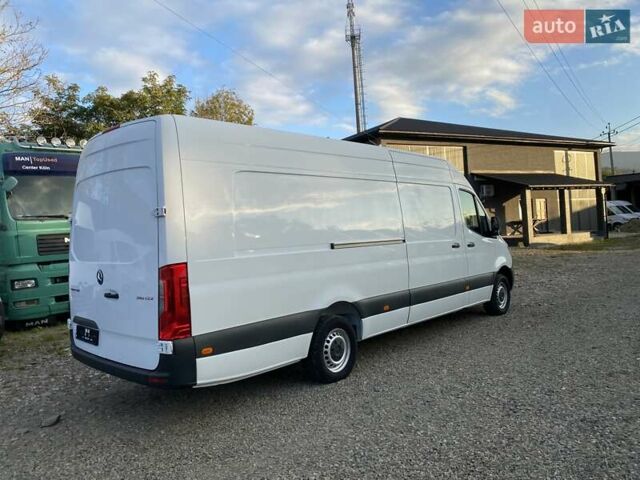 Белый Мерседес Sprinter, объемом двигателя 2.2 л и пробегом 165 тыс. км за 23350 $, фото 16 на Automoto.ua
