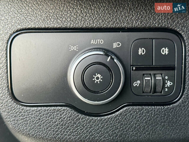 Белый Мерседес Sprinter, объемом двигателя 2.14 л и пробегом 240 тыс. км за 27900 $, фото 23 на Automoto.ua