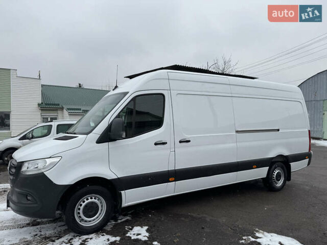 Белый Мерседес Sprinter, объемом двигателя 2.14 л и пробегом 262 тыс. км за 23700 $, фото 9 на Automoto.ua