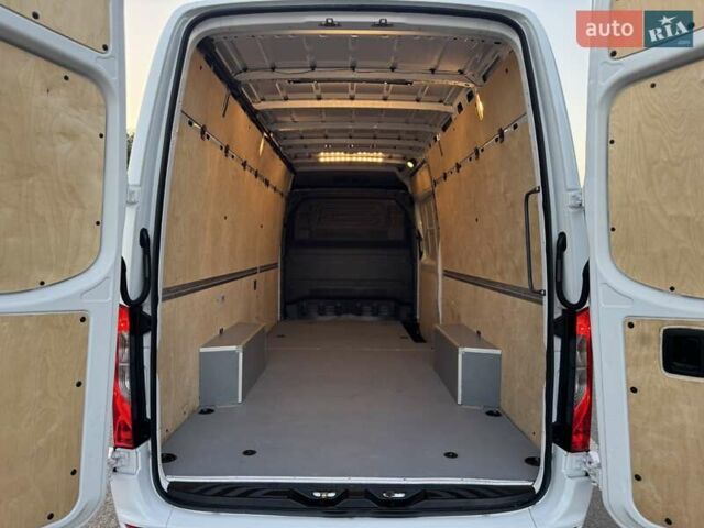 Белый Мерседес Sprinter, объемом двигателя 2.14 л и пробегом 261 тыс. км за 25800 $, фото 50 на Automoto.ua