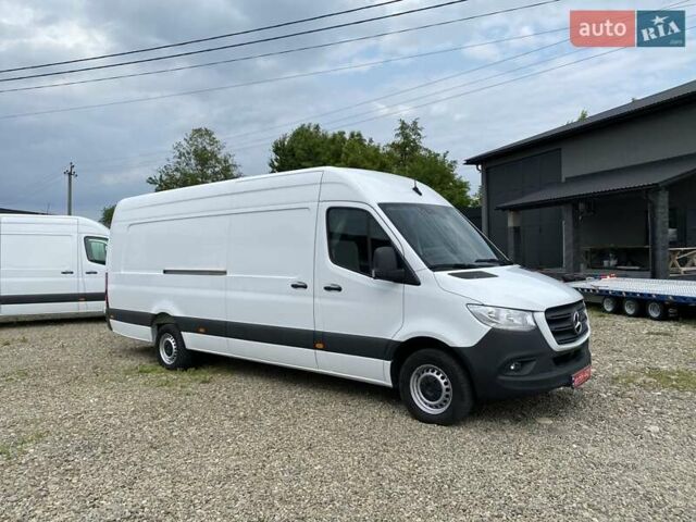 Белый Мерседес Sprinter, объемом двигателя 2.2 л и пробегом 156 тыс. км за 23850 $, фото 18 на Automoto.ua