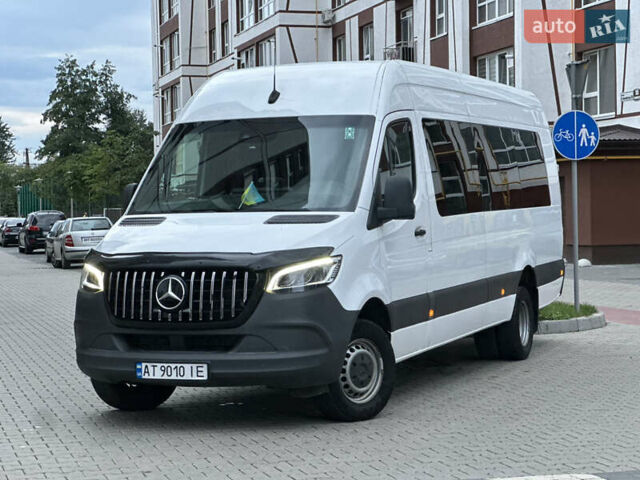 Белый Мерседес Sprinter, объемом двигателя 2.99 л и пробегом 250 тыс. км за 65000 $, фото 11 на Automoto.ua