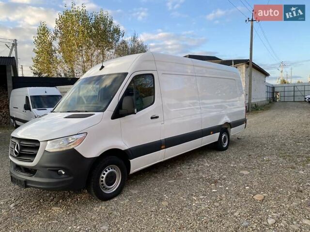 Белый Мерседес Sprinter, объемом двигателя 2.2 л и пробегом 165 тыс. км за 23350 $, фото 6 на Automoto.ua