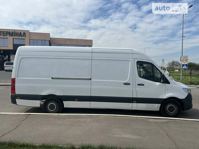 Белый Мерседес Sprinter, объемом двигателя 2.14 л и пробегом 112 тыс. км за 27500 $, фото 9 на Automoto.ua