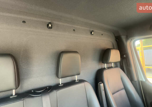 Белый Мерседес Sprinter, объемом двигателя 2.14 л и пробегом 280 тыс. км за 30027 $, фото 70 на Automoto.ua