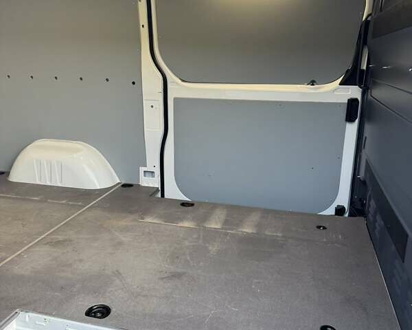 Белый Мерседес Sprinter, объемом двигателя 2.2 л и пробегом 180 тыс. км за 27900 $, фото 20 на Automoto.ua