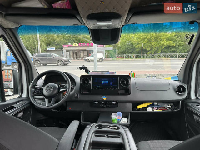 Белый Мерседес Sprinter, объемом двигателя 2.14 л и пробегом 560 тыс. км за 36500 $, фото 11 на Automoto.ua