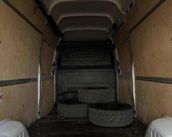 Білий Мерседес Sprinter, об'ємом двигуна 2.2 л та пробігом 227 тис. км за 38000 $, фото 17 на Automoto.ua