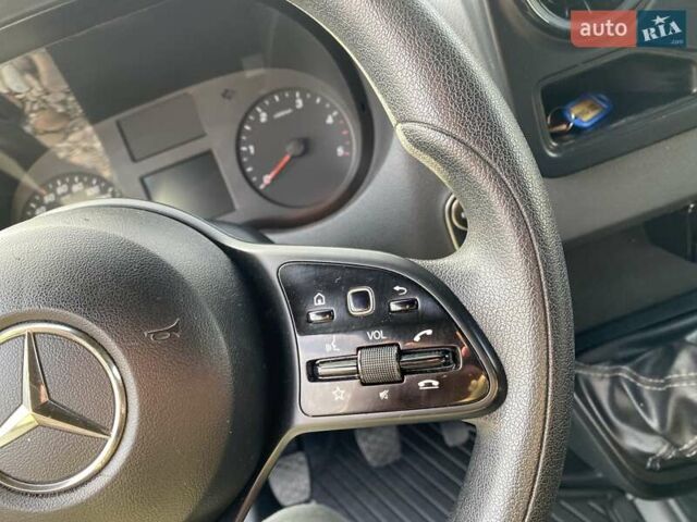 Белый Мерседес Sprinter, объемом двигателя 2.2 л и пробегом 256 тыс. км за 24500 $, фото 45 на Automoto.ua