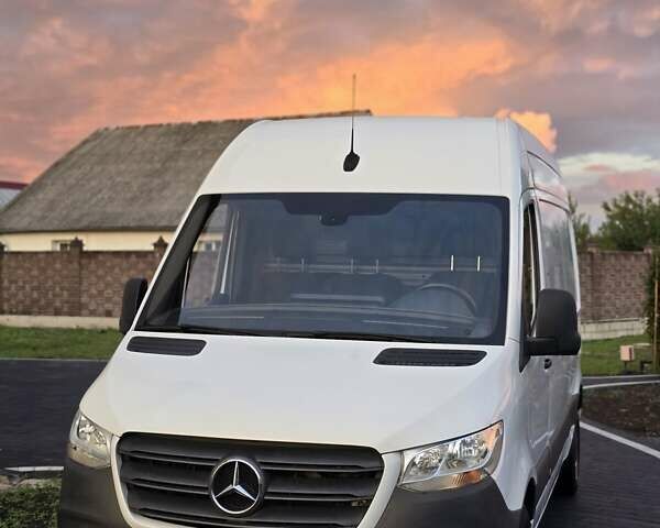 Білий Мерседес Sprinter, об'ємом двигуна 2.14 л та пробігом 131 тис. км за 21422 $, фото 37 на Automoto.ua