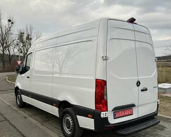 Білий Мерседес Sprinter, об'ємом двигуна 2.2 л та пробігом 235 тис. км за 29000 $, фото 4 на Automoto.ua