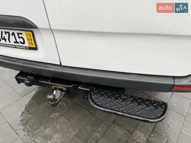 Белый Мерседес Sprinter, объемом двигателя 2.14 л и пробегом 256 тыс. км за 29992 $, фото 10 на Automoto.ua