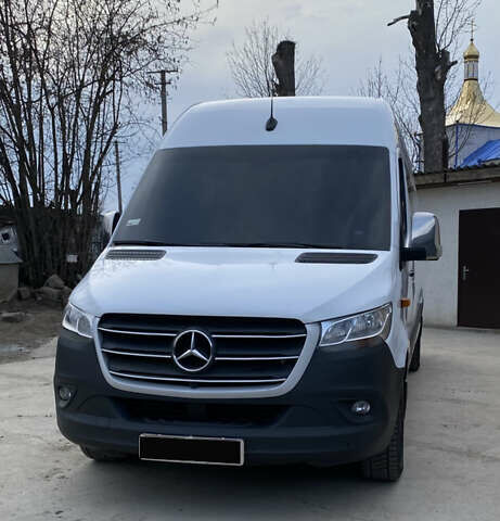 Белый Мерседес Sprinter, объемом двигателя 2.2 л и пробегом 500 тыс. км за 27200 $, фото 22 на Automoto.ua