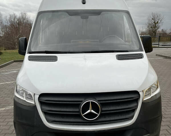 Білий Мерседес Sprinter, об'ємом двигуна 2.2 л та пробігом 131 тис. км за 22999 $, фото 3 на Automoto.ua