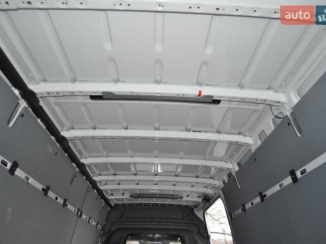 Белый Мерседес Sprinter, объемом двигателя 2.14 л и пробегом 201 тыс. км за 27500 $, фото 31 на Automoto.ua