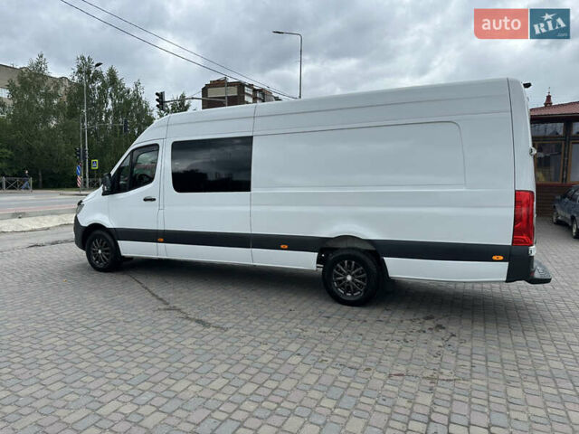 Белый Мерседес Sprinter, объемом двигателя 2.14 л и пробегом 560 тыс. км за 36500 $, фото 2 на Automoto.ua