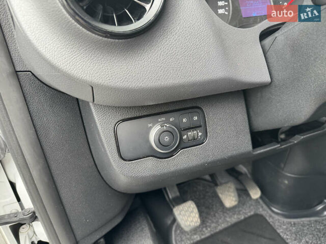 Білий Мерседес Sprinter, об'ємом двигуна 2.14 л та пробігом 290 тис. км за 22500 $, фото 28 на Automoto.ua