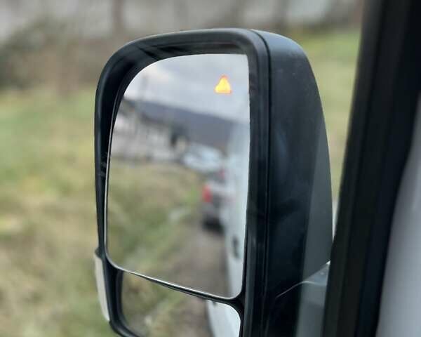 Білий Мерседес Sprinter, об'ємом двигуна 2.2 л та пробігом 235 тис. км за 29000 $, фото 11 на Automoto.ua