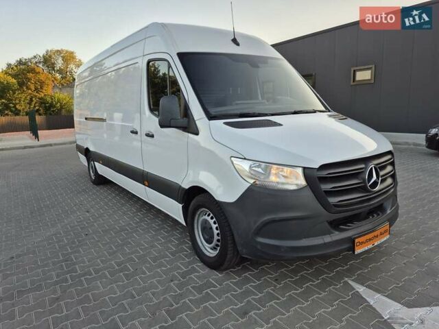 Белый Мерседес Sprinter, объемом двигателя 0 л и пробегом 236 тыс. км за 23555 $, фото 42 на Automoto.ua