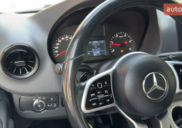 Белый Мерседес Sprinter, объемом двигателя 2.14 л и пробегом 280 тыс. км за 30027 $, фото 92 на Automoto.ua