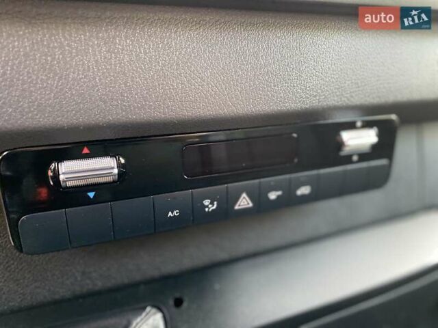 Белый Мерседес Sprinter, объемом двигателя 2.2 л и пробегом 165 тыс. км за 23350 $, фото 48 на Automoto.ua