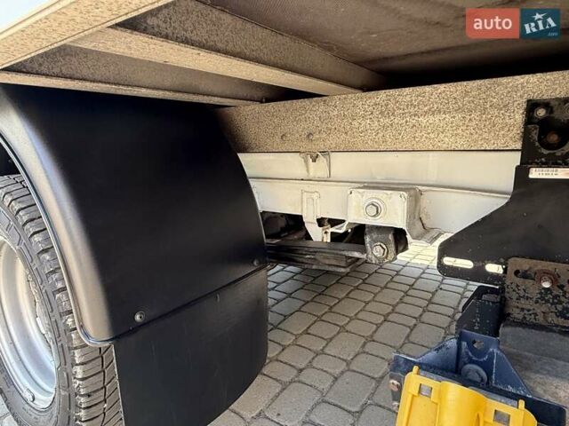 Білий Мерседес Sprinter, об'ємом двигуна 2.1 л та пробігом 186 тис. км за 32000 $, фото 16 на Automoto.ua