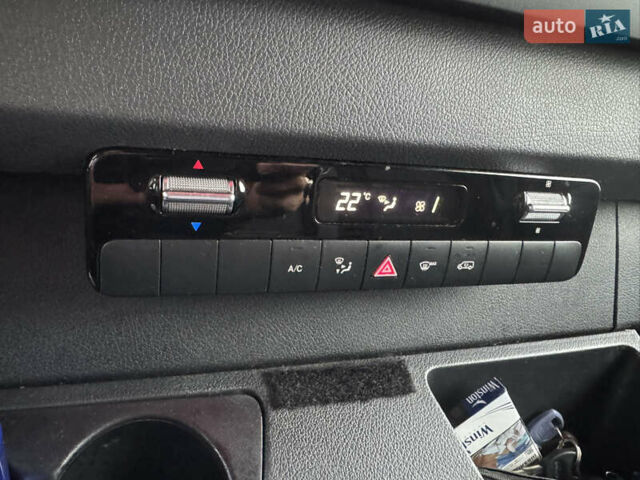 Белый Мерседес Sprinter, объемом двигателя 2.14 л и пробегом 256 тыс. км за 29992 $, фото 38 на Automoto.ua