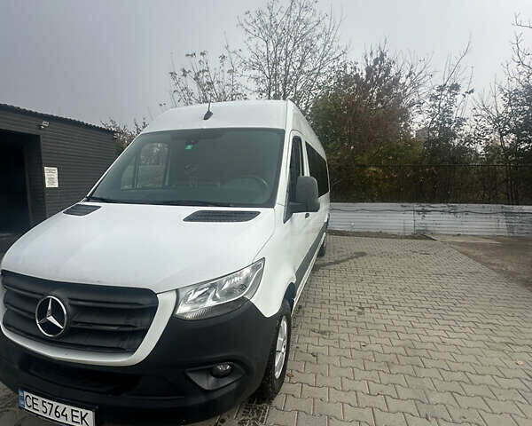 Мерседес Sprinter 2019 в Черновцах на Automoto.ua Белый Мерседес Sprinter, объемом двигателя 3 л и пробегом 380 тыс. км за 42779 $, фото 1 на Automoto.ua
