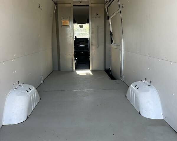 Белый Мерседес Sprinter, объемом двигателя 2.2 л и пробегом 246 тыс. км за 25900 $, фото 14 на Automoto.ua