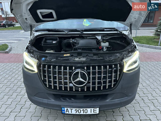 Белый Мерседес Sprinter, объемом двигателя 2.99 л и пробегом 250 тыс. км за 65000 $, фото 25 на Automoto.ua