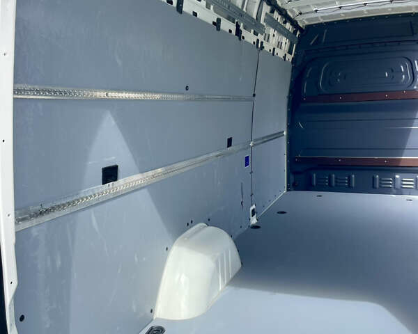Белый Мерседес Sprinter, объемом двигателя 2.2 л и пробегом 257 тыс. км за 26000 $, фото 60 на Automoto.ua