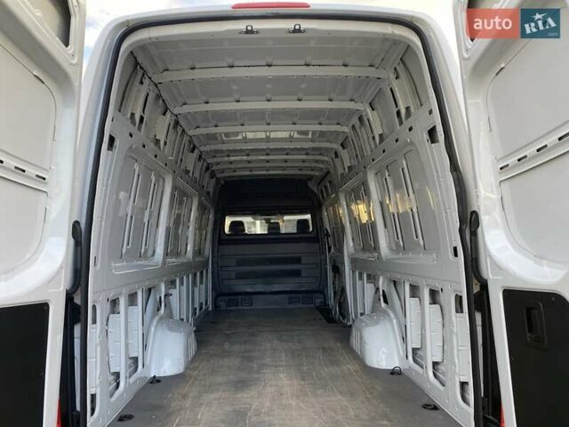 Белый Мерседес Sprinter, объемом двигателя 2.2 л и пробегом 165 тыс. км за 23350 $, фото 28 на Automoto.ua