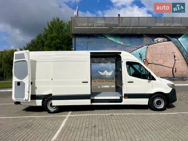 Белый Мерседес Sprinter, объемом двигателя 2.2 л и пробегом 155 тыс. км за 26500 $, фото 26 на Automoto.ua