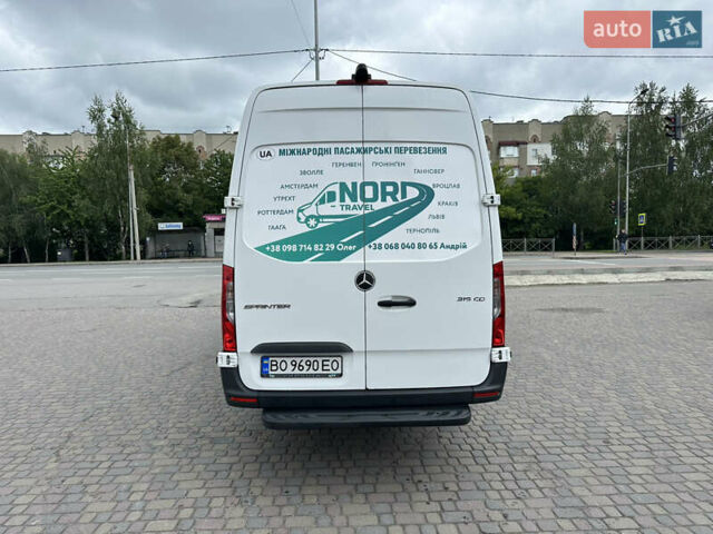 Белый Мерседес Sprinter, объемом двигателя 2.14 л и пробегом 560 тыс. км за 36500 $, фото 4 на Automoto.ua