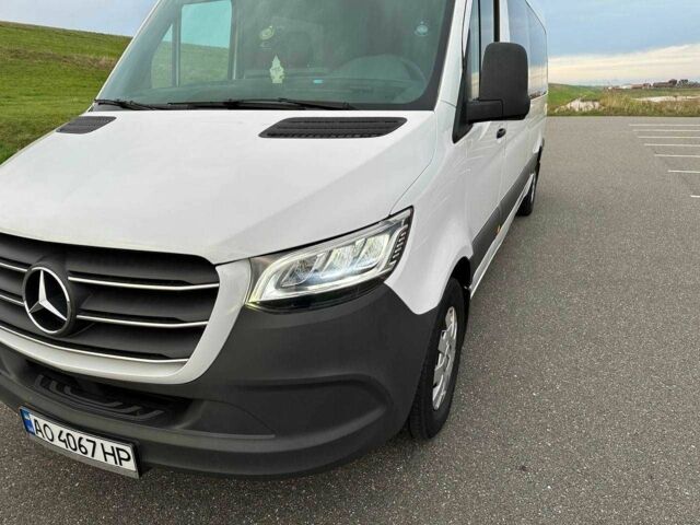 Белый Мерседес Sprinter, объемом двигателя 2.2 л и пробегом 340 тыс. км за 36110 $, фото 7 на Automoto.ua
