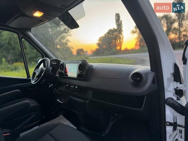 Белый Мерседес Sprinter, объемом двигателя 2.14 л и пробегом 261 тыс. км за 25800 $, фото 63 на Automoto.ua